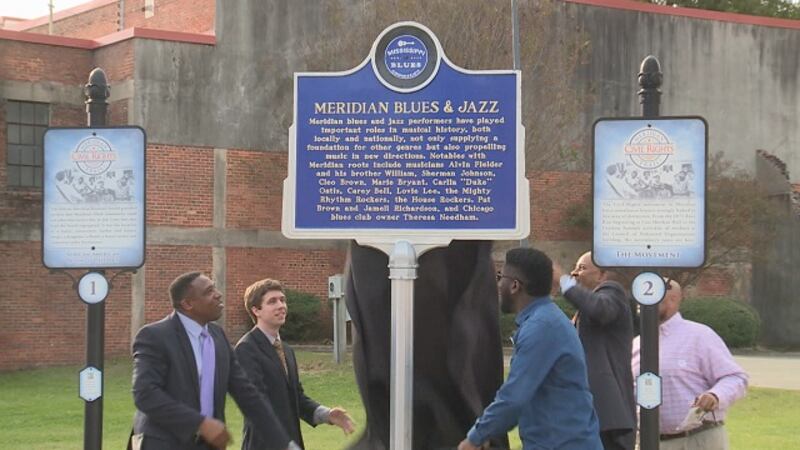 Difference between Jazz and Blues: Unveiling the Roots