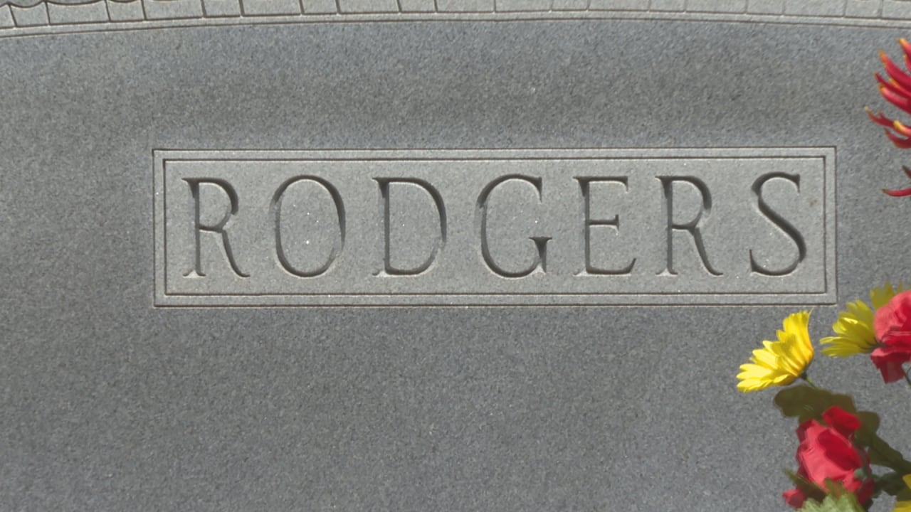 A Wreath-Laying Memorial was held to honor the life of Jimmie Rodgers - Vimarsana News