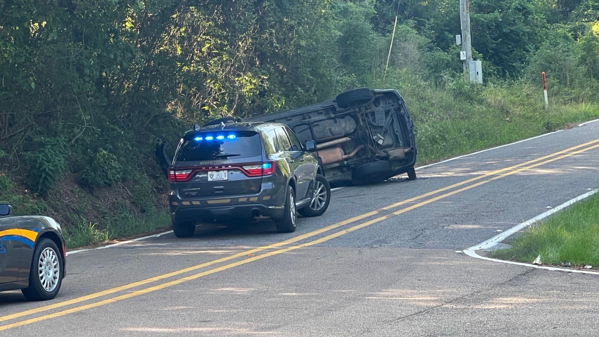 Woman seriously injured in 2-vehicle crash during police chase in Jones Co. - Vimarsana News